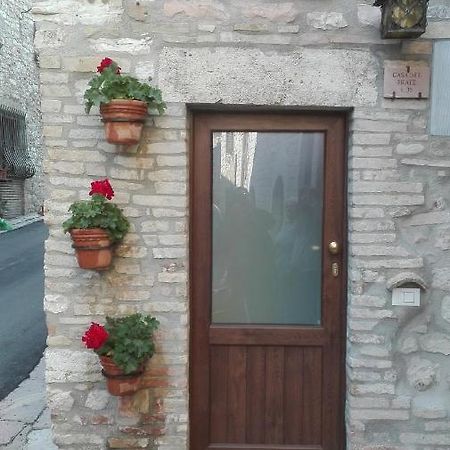 Апартаменти Casa Del Frate Ассізі Екстер'єр фото